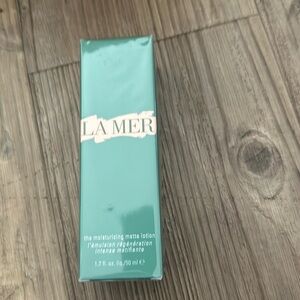 LA MER The Moisturizing Matte Lotion - NEW